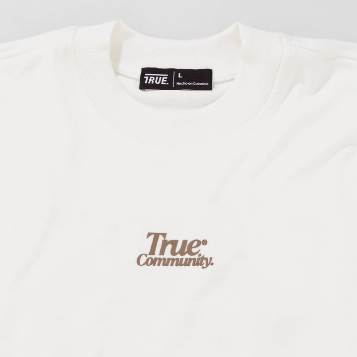Heart Box-Fit T-Shirt - Ivory