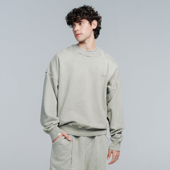 Core Washed Pullover - Light Grey