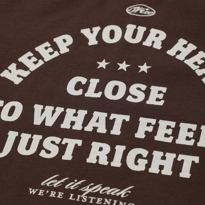 Heart Slim Tee - Brown