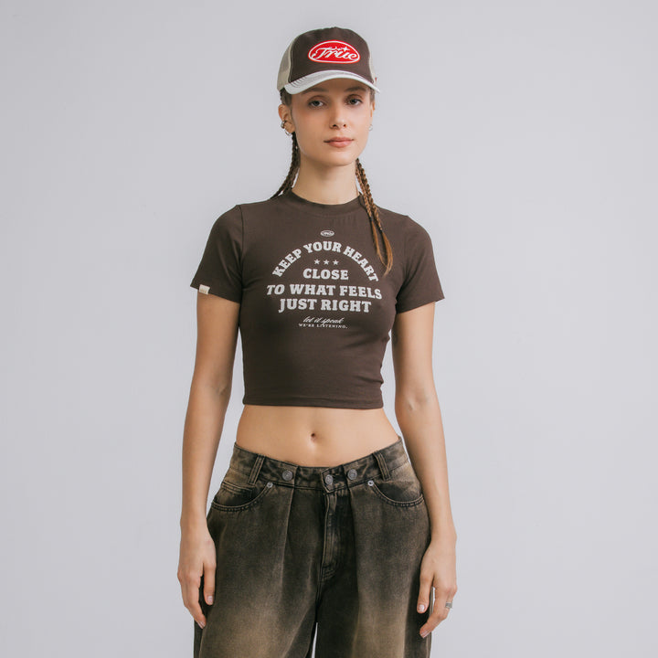 Heart Slim Tee - Brown