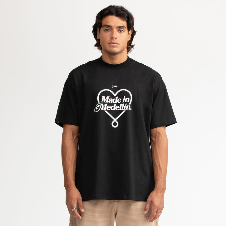Medellín Oversized Tee - Black